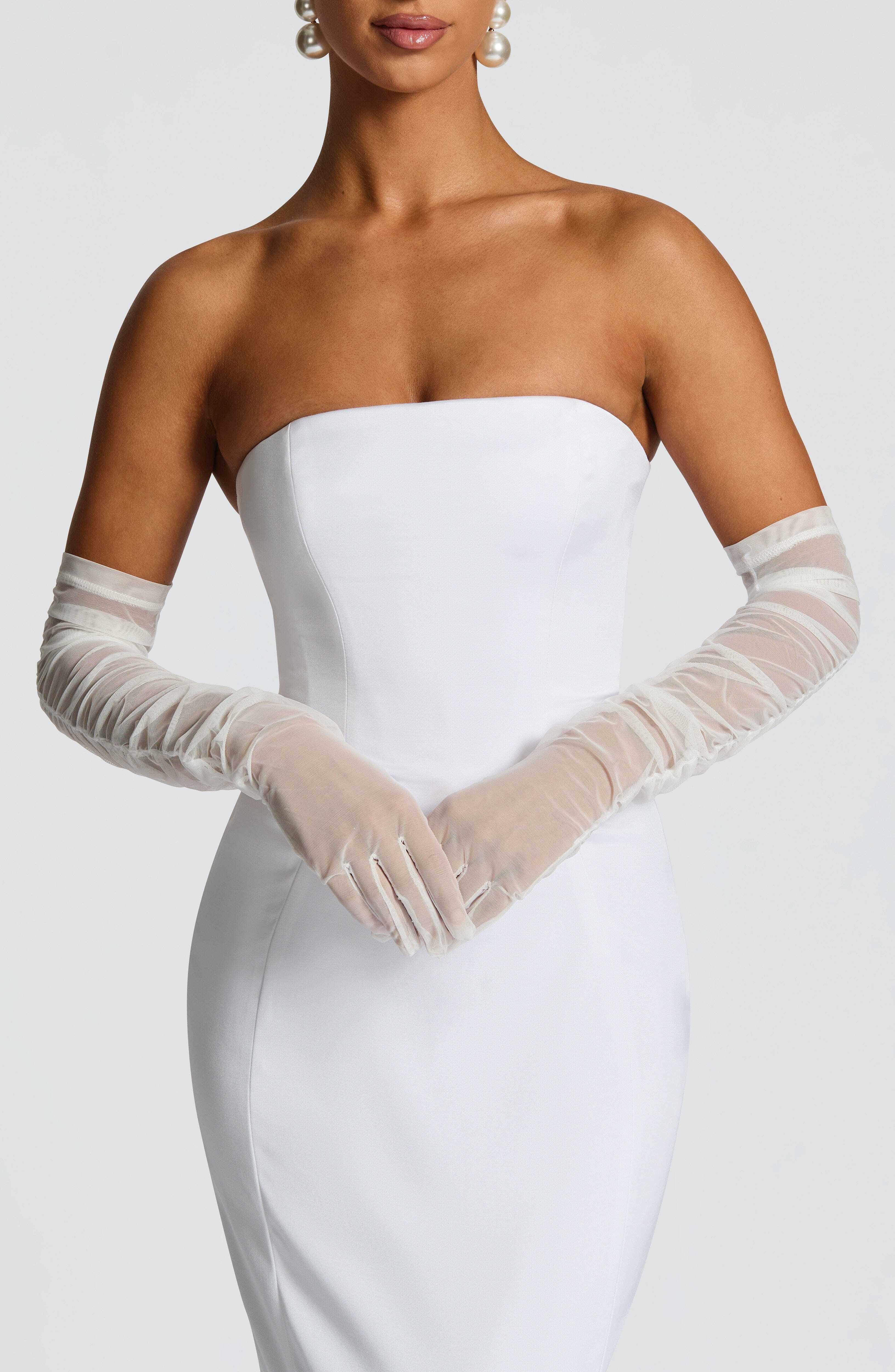 Ada Gloves - Ivory - Image 2
