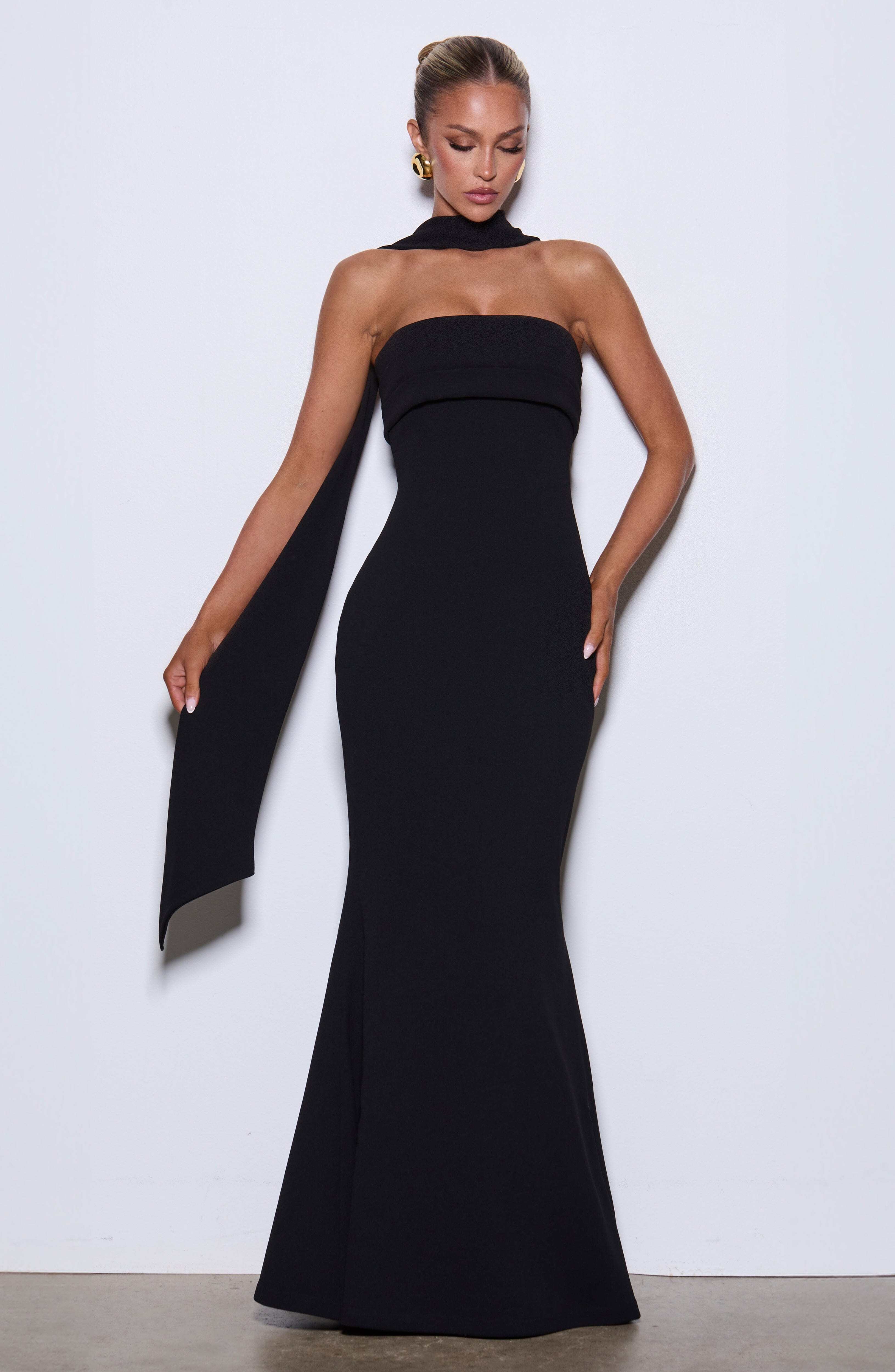 Leura Maxi Dress - Black - Image 9