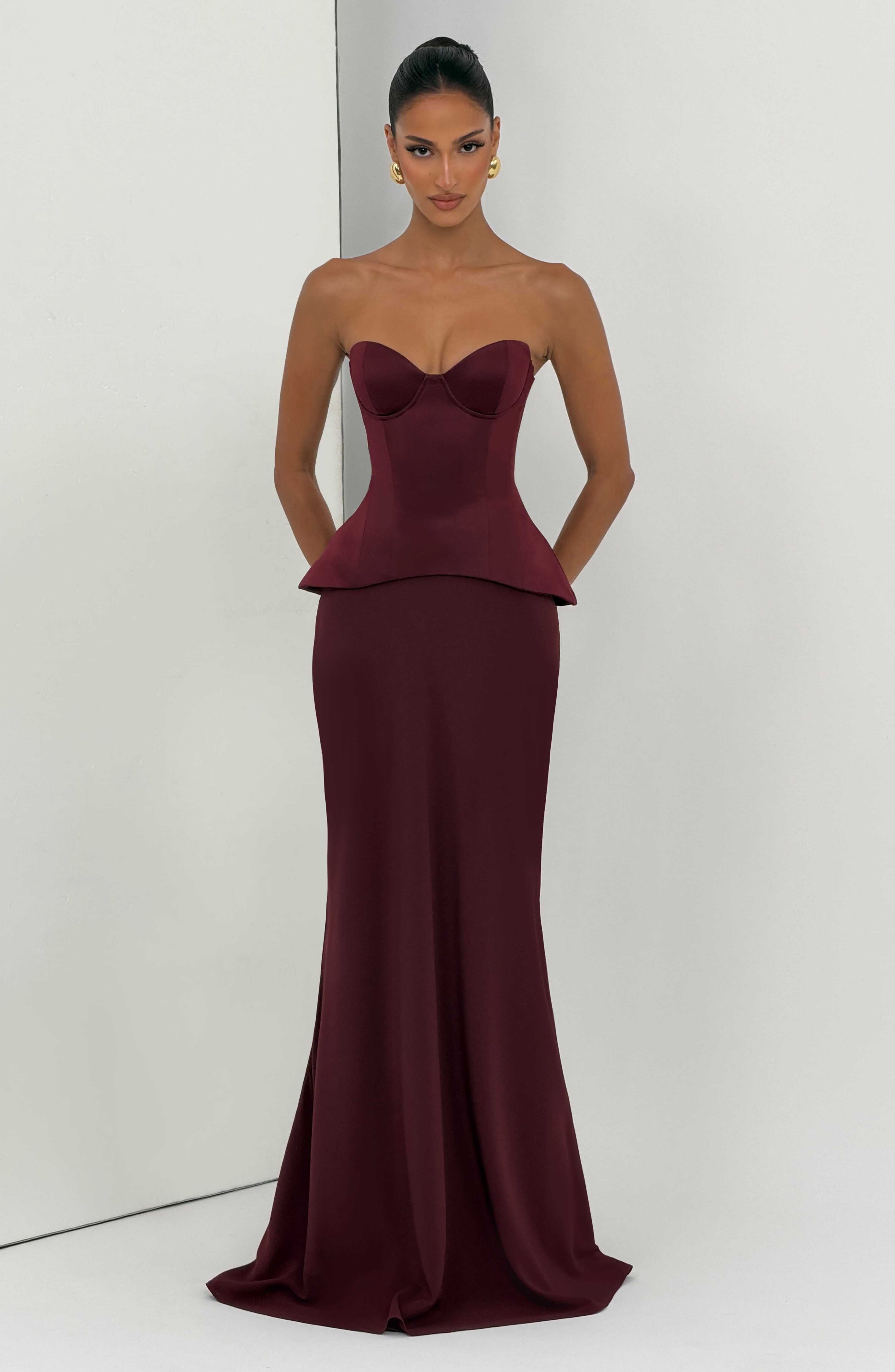 Ravenna Corset - Cherry Lacquer - Image 8