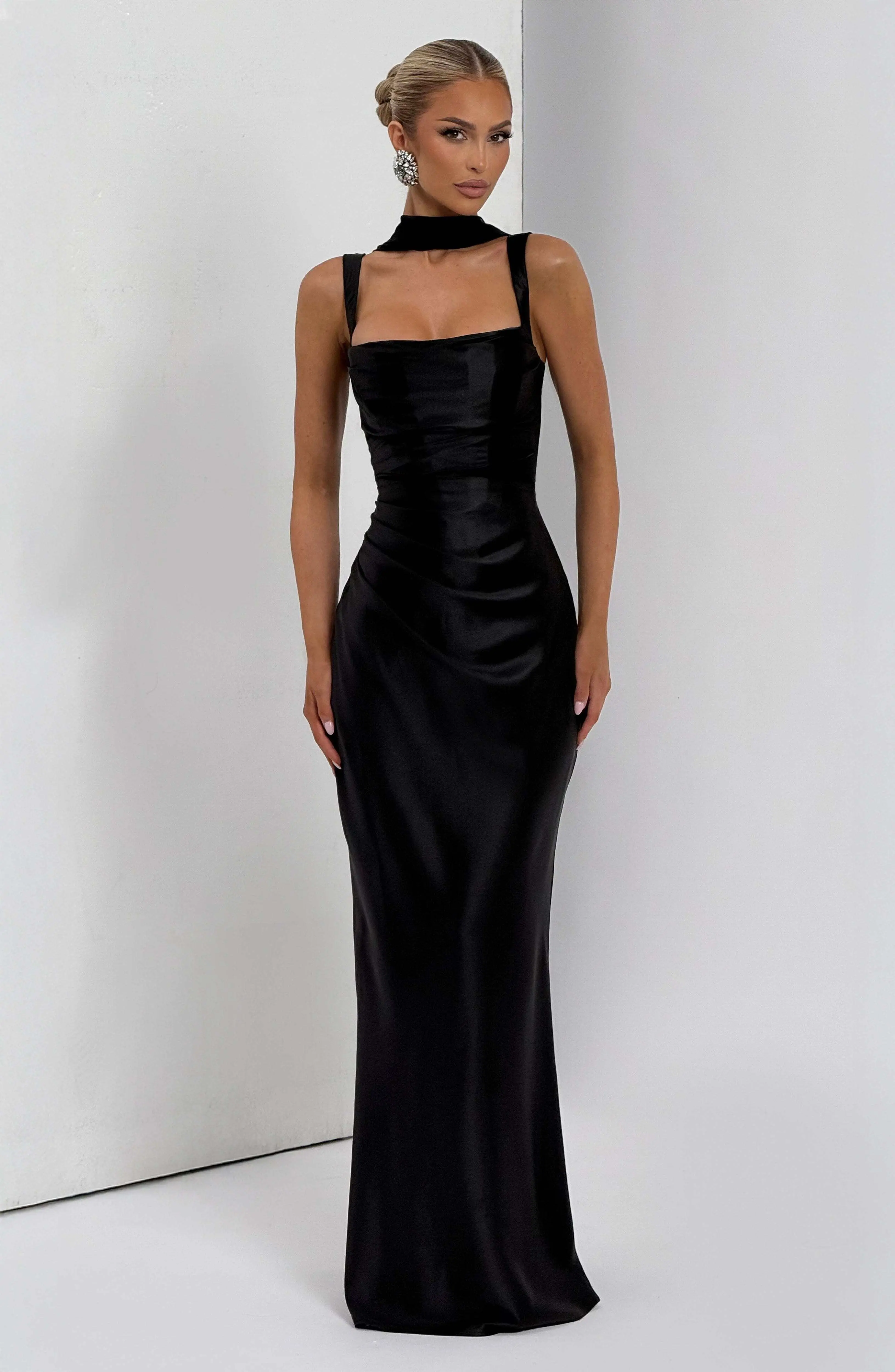 Calanthe Maxi Dress - Black - Image 7