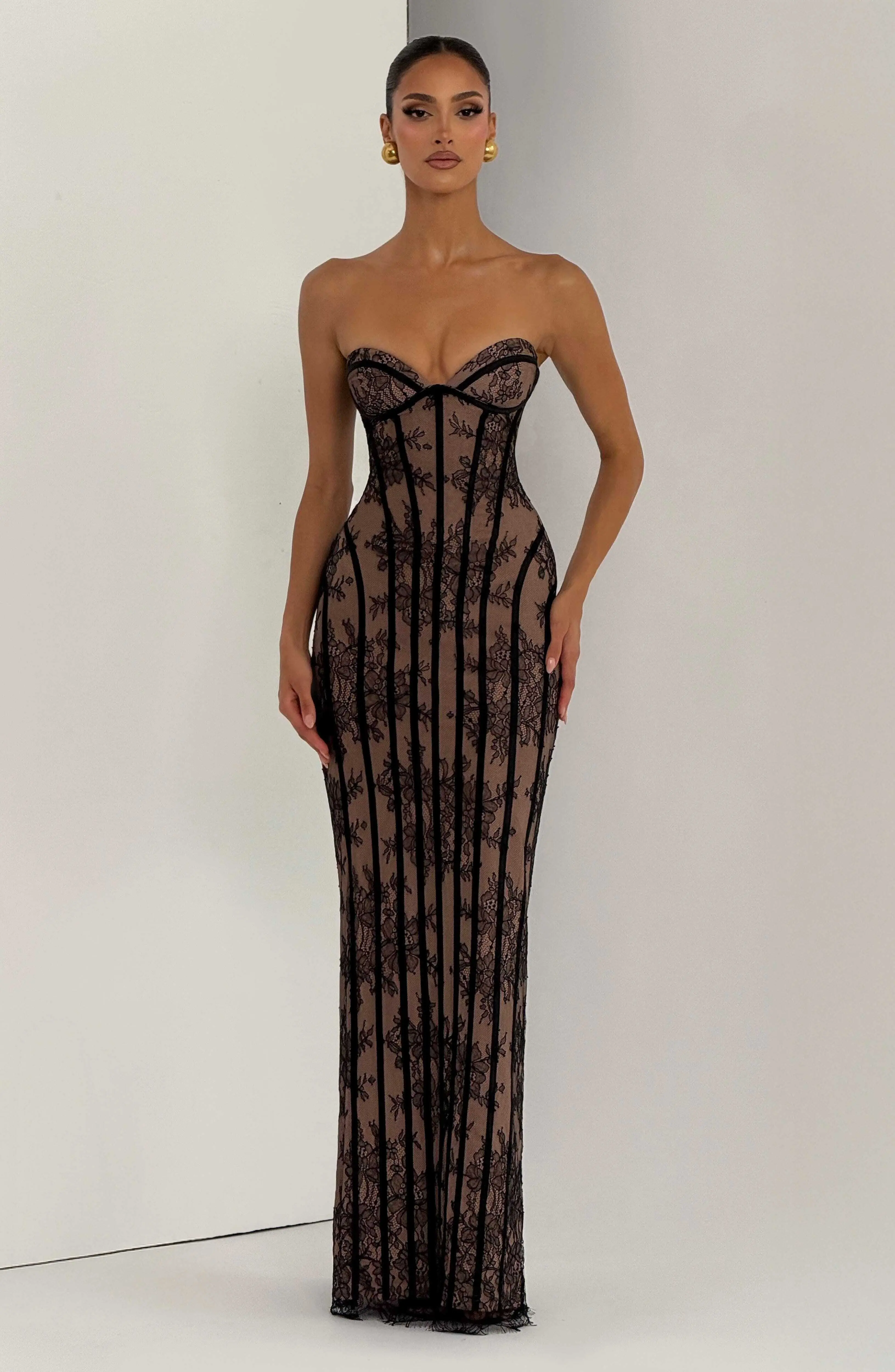 Sian Maxi Dress - Black - Image 13