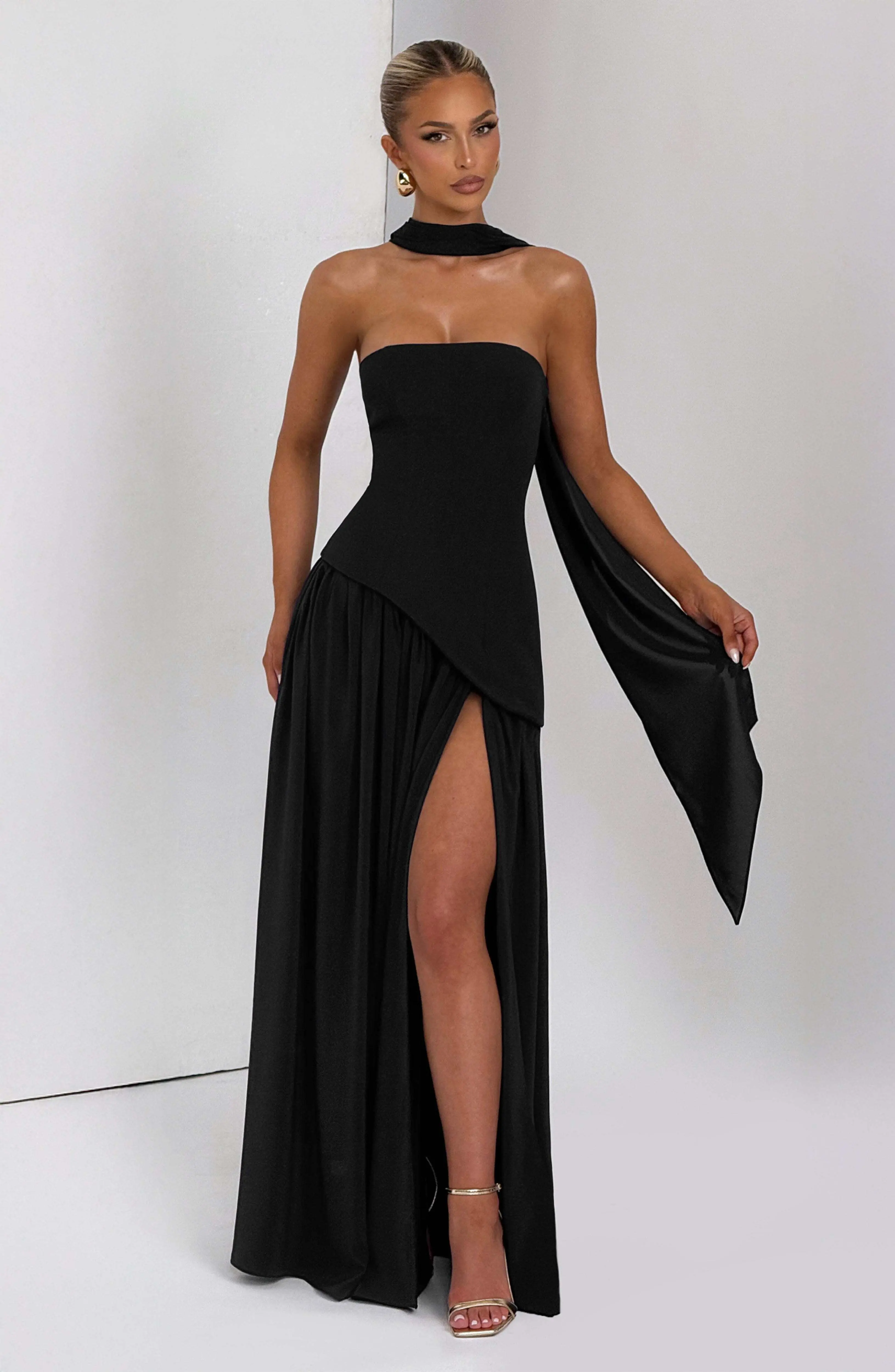Maliyah Maxi Dress - Black - Image 6