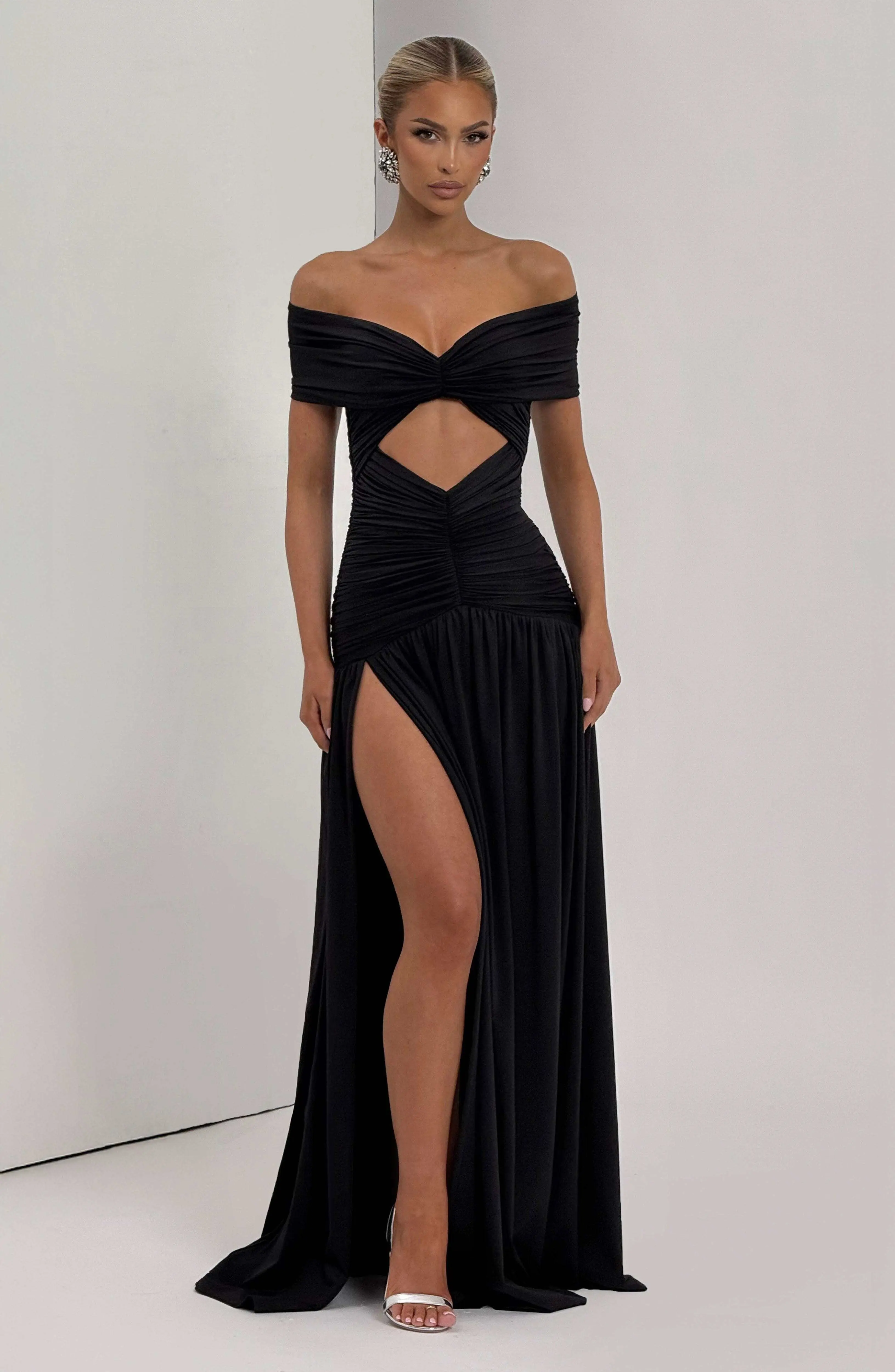 Kathryn Maxi Dress - Black - Image 10