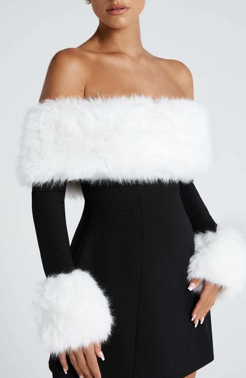 Villanelle Mini Dress - Black/White - Image 9
